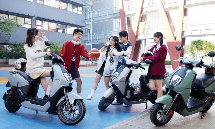 bảng giá xe máy điện Honda